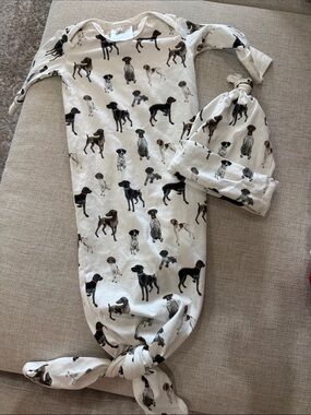 Baby Knot Gown and Hat Set with Dog Print - Cream